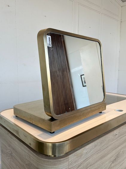 บานกระจกเงา โครงสแตนเลสสีทอง รูปที่ 2