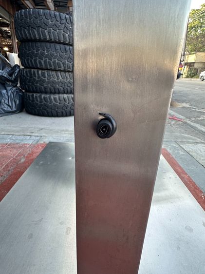 ป้ายสแตนเลสตั้งพื้น ติดแผ่นอคีลิคใส ด้ายในมีติดไฟ LED รูปที่ 6