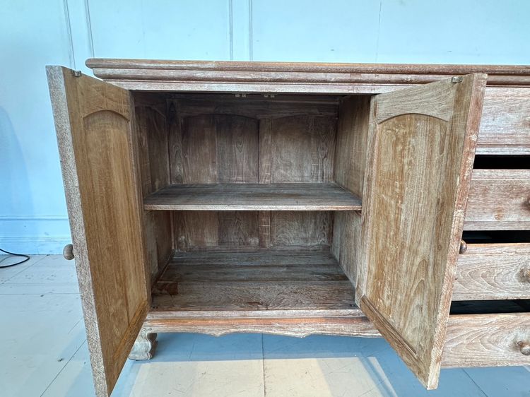 ตู้คอนโซลไม้สัก สไตล์วินเทจ 4 บานเปิด 4 ลิ้นชัก สีน้ำตาลลายไม้ รูปที่ 9