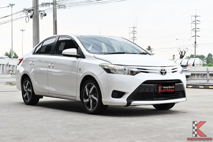 Toyota Vios 2016 1.5 J Sedan เบนซิน ไม่ติดแก๊ส เกียร์อัตโนมัติ ขาว