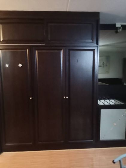 ตกแต่งครบ สร้างเสร็จก่อน 2010 ไม่อนุญาต ขายหรือให้เช่าคอนโดเมืองทอง P1 ชั้น 14 ด้านนอก Build-in ไม้สักทั้งห้องสวยมากๆ เฟอร์ แอร์ ครบชุด รูปที่ 3