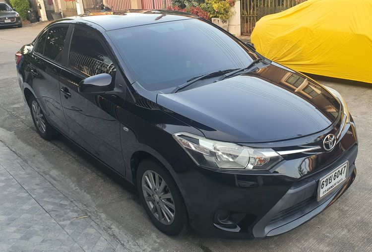 Toyota Vios 2017 1.5 J Sedan เบนซิน ไม่ติดแก๊ส เกียร์อัตโนมัติ ดำ รูปที่ 3