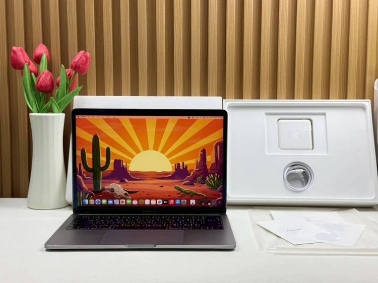 MacBook Pro (13.3-inch,2019 Gour Thunderbolt 3 ports) Ram16GB SSD256GB SpaceGray 