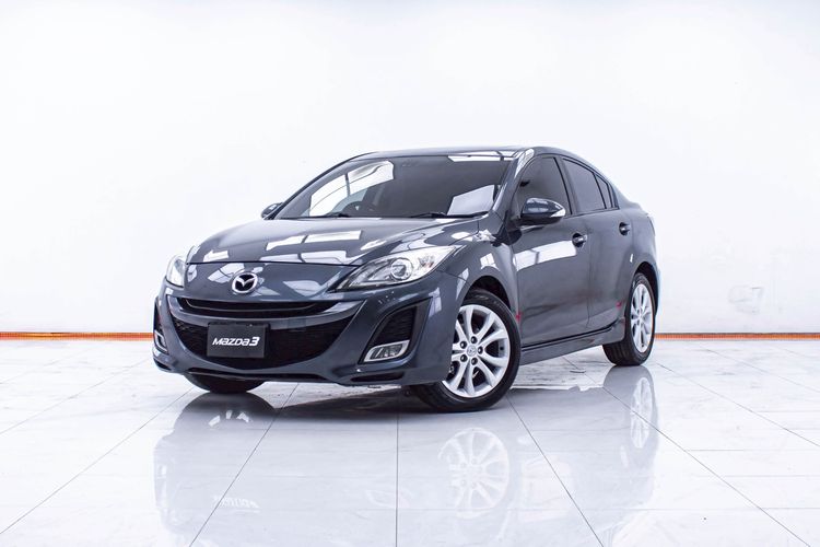 รถ Mazda Mazda3 2.0 Maxx สี เทา