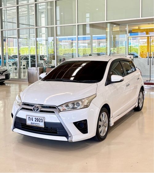 Toyota Yaris 2016 1.2 G Sedan เบนซิน ไม่ติดแก๊ส เกียร์อัตโนมัติ ขาว รูปที่ 2