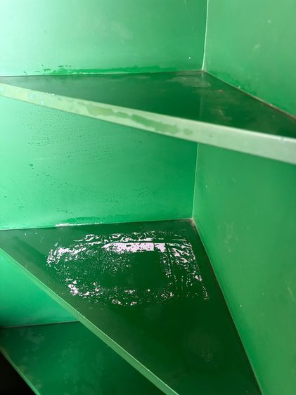 ตู้สามเหลี่ยมเข้ามุม ขาย 500 บาท รูปที่ 9