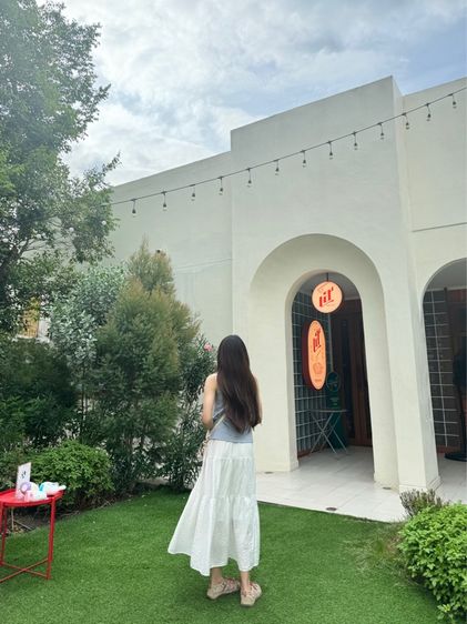 กระโปรงยาวสีขาว รูปที่ 3