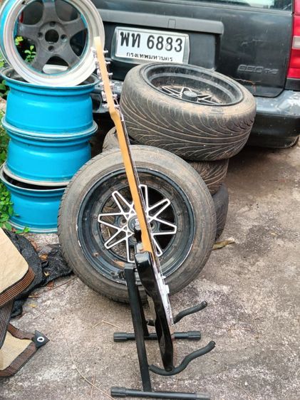 กีตาร์ไฟฟ้าถูกๆ รูปที่ 12