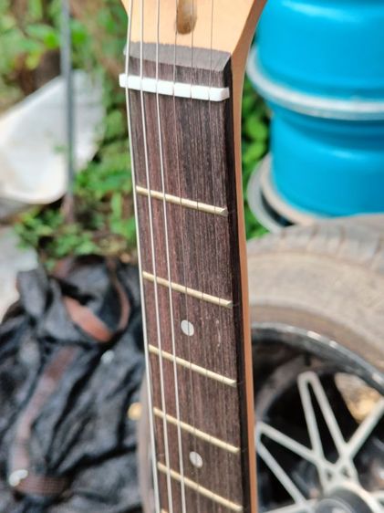 กีตาร์ไฟฟ้าถูกๆ รูปที่ 3