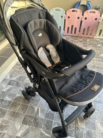 รถเข็นเด็กพับได้ รถเข็นเด็ก Joie Sma Baggi 4WD Flex Signature