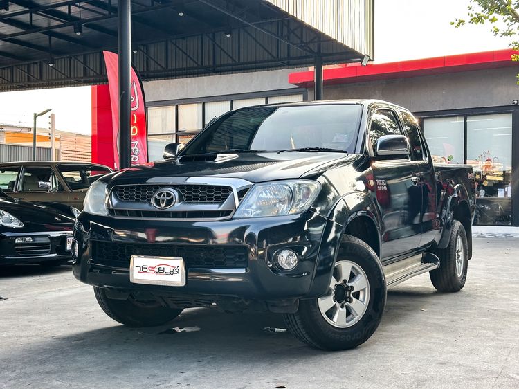 รถ Toyota Hilux Vigo 3.0 G 4WD สี เทา