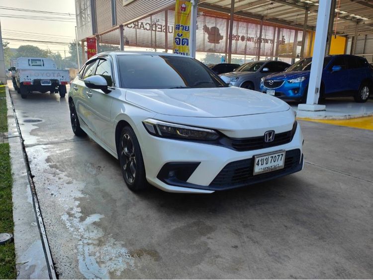 รถ Honda Civic 2.0 eHEV EL+ สี ขาว