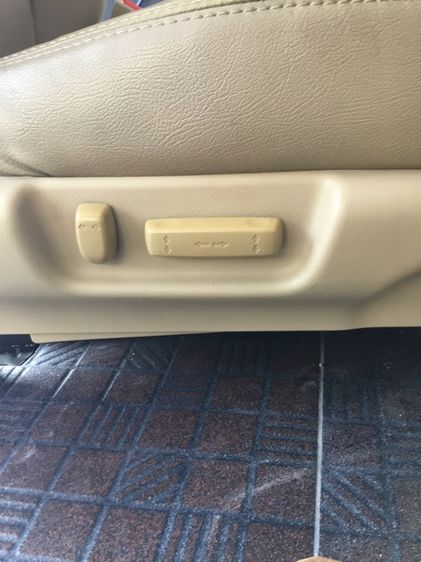 เบาะฝั่งคนขับ  Accord G7  รูปที่ 6