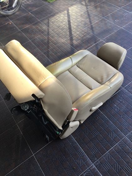 เบาะฝั่งคนขับ  Accord G7  รูปที่ 11