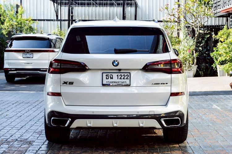 BMW X5 2022 3.0 xDrive45e M Sport 4WD Utility-car ปลั๊กอินไฮบริด (PHEV) ไม่ติดแก๊ส เกียร์อัตโนมัติ ขาว รูปที่ 3