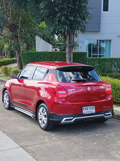 รถ Suzuki Swift 1.2 GL สี แดง