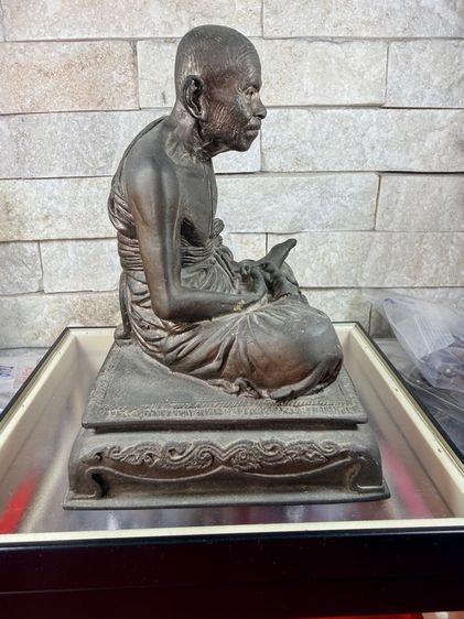 พระบูชาเมืองสงขลา  บางองค์   พระบูชารุ่นแรกหลวงพ่อจำเนียน สำนักสงฆ์ต้นเลียบ ปี 2539 (หน้า ตัก 6 นิ้ว) จ.สงขลา รุ่นแรก หายาก     รูปที่ 2