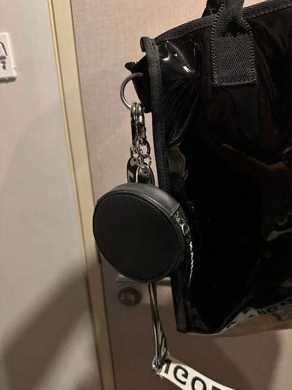 กระเป๋าHM x Kangol รูปที่ 3