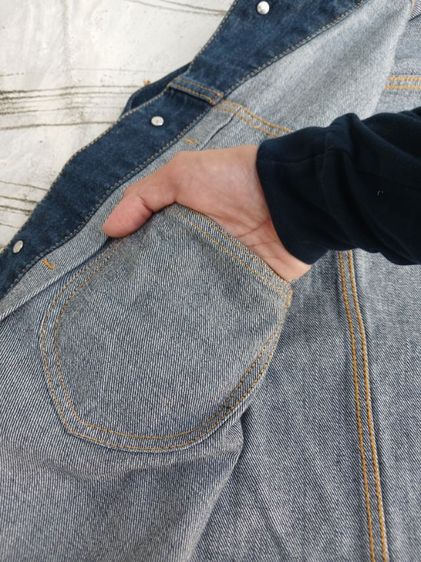 Uniqlo Denim 2 Pocket (Size XL)
 รูปที่ 13