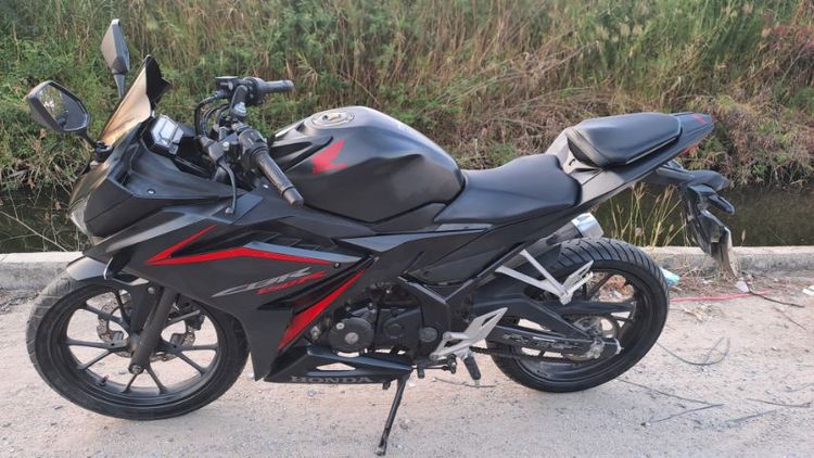 Honda CBR150 r เอกสารครบ รูปที่ 5