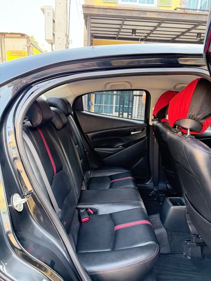 Mazda Mazda 2 2019 1.3 High Connect Sedan เบนซิน ไม่ติดแก๊ส เกียร์อัตโนมัติ ดำ รูปที่ 4
