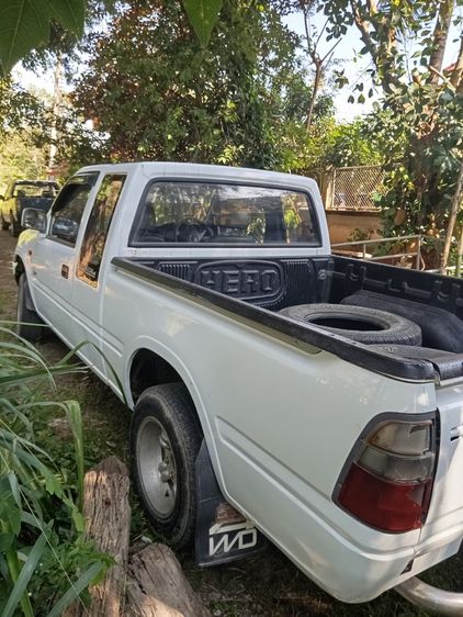 Isuzu Dragon Eye 1998 2.5 SX Pickup ดีเซล เกียร์ธรรมดา ขาว รูปที่ 2