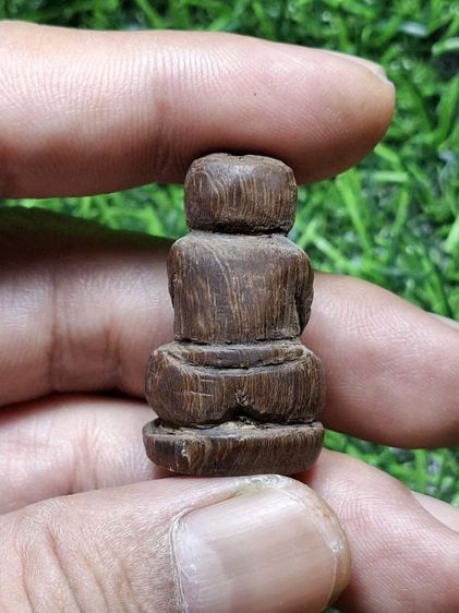 ไม้แกะโบราณ ไม่ทราบเกจิ รูปที่ 3