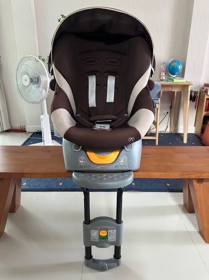 Car seat Ailebebe Kurutto Premium เบาะสีน้ำตาล ตัวเก้าอี้สีเทา รูปที่ 8