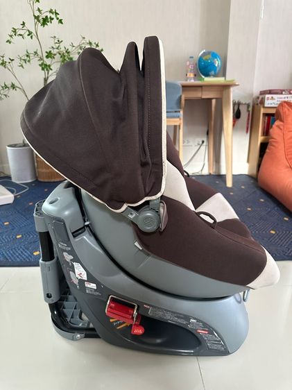 Car seat Ailebebe Kurutto Premium เบาะสีน้ำตาล ตัวเก้าอี้สีเทา รูปที่ 2