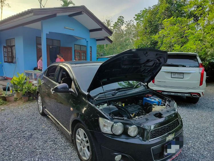 Chevrolet Sonic  2013 1.4 LTZ เบนซิน เกียร์อัตโนมัติ ดำ รูปที่ 4