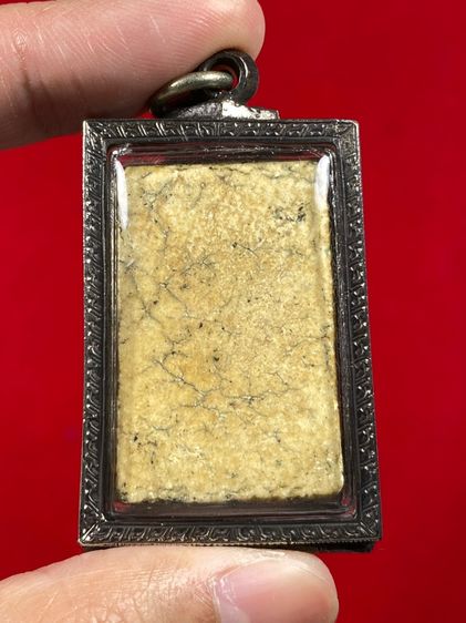 🔺พระสมเด็จวัดระฆัง พิมพ์ใหญ่ องค์สภาพสวยสมบูรณ์ ไม่มีหักซ่อม  พร้อมเลี่ยม รูปที่ 2