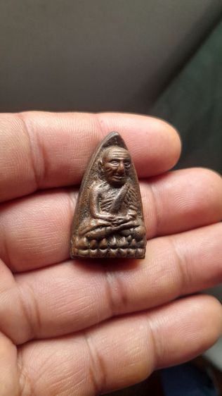 หลวงปู่ทวดหลังเตารีด รูปที่ 3