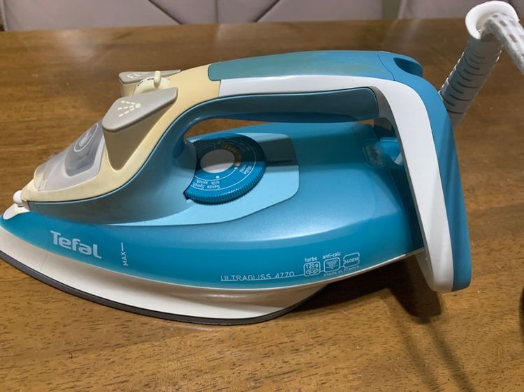 เตารีดไอน้ำTEFAL