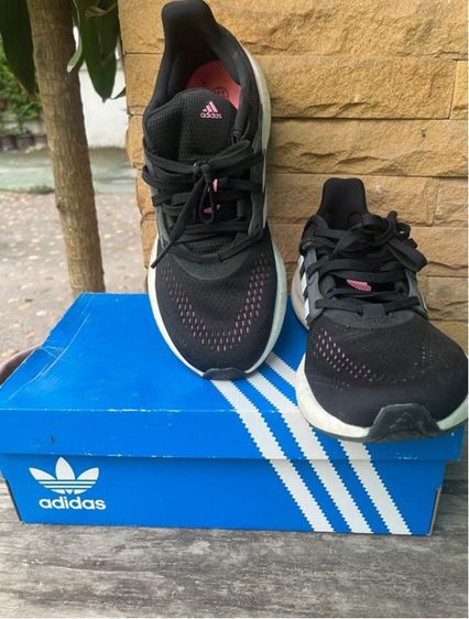 รองเท้ากีฬา Adidas รูปที่ 6