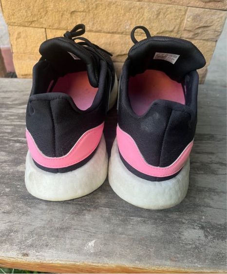 รองเท้ากีฬา Adidas รูปที่ 4