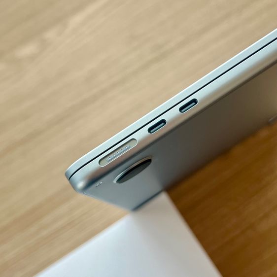 อายุ 7 วัน MacBook Air M4 สีฟ้า Sky Blue Ram 16 SSD 256 ใหม่กริ๊บ ประกันเต็มๆ ครบยกกล่อง ซื้อ AppleCare ได้ รูปที่ 12