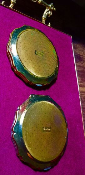 เก่าโบราณงานอังกฤษ..ตลับแป้งเนื้อทองเหลืองเดิมสภาพเยี่ยม รูปที่ 17