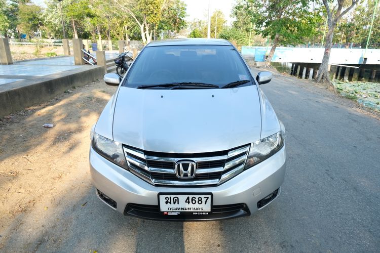 Honda City 2012 1.5 Sv i-VTEC Sedan เบนซิน ไม่ติดแก๊ส เกียร์อัตโนมัติ บรอนซ์เงิน รูปที่ 2
