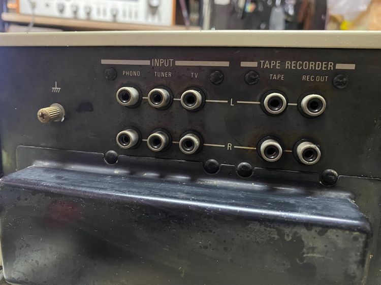 int amp sony ไฟ 110 made in japan.  รูปที่ 3