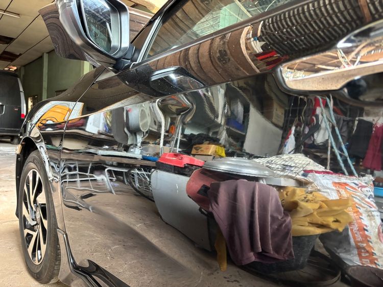 Honda Civic 2018 1.8 EL i-VTEC Sedan เบนซิน ไม่ติดแก๊ส เกียร์อัตโนมัติ ดำ รูปที่ 2