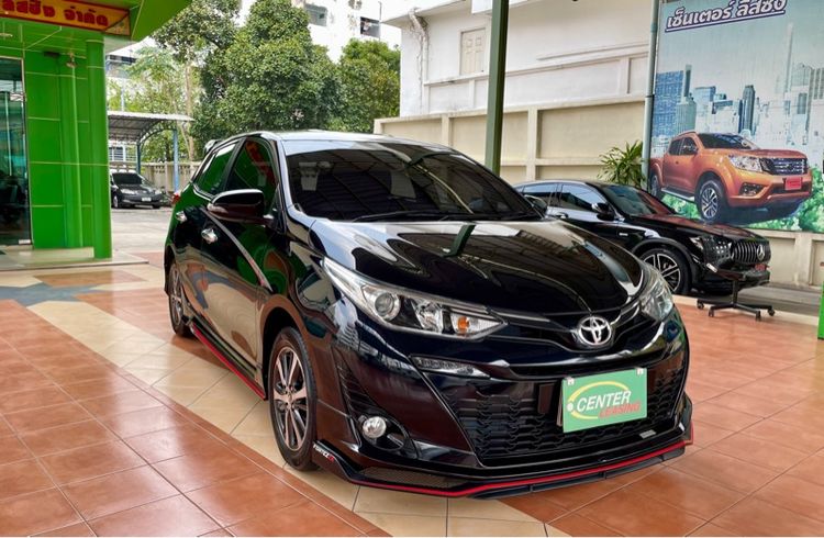 Toyota Yaris 2019 1.2 G Plus Sedan เบนซิน ไม่ติดแก๊ส เกียร์อัตโนมัติ ดำ รูปที่ 2