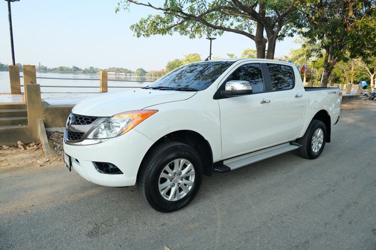 Mazda BT-50 Pro 2014 2.2 Hi-Racer Pickup ดีเซล ไม่ติดแก๊ส เกียร์ธรรมดา ขาว รูปที่ 3