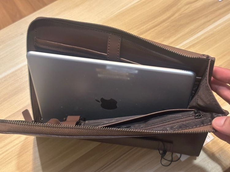 กระเป๋าคลัทช์ Gian Ferrente หนังแท้ สีน้ำตาล รูปที่ 8