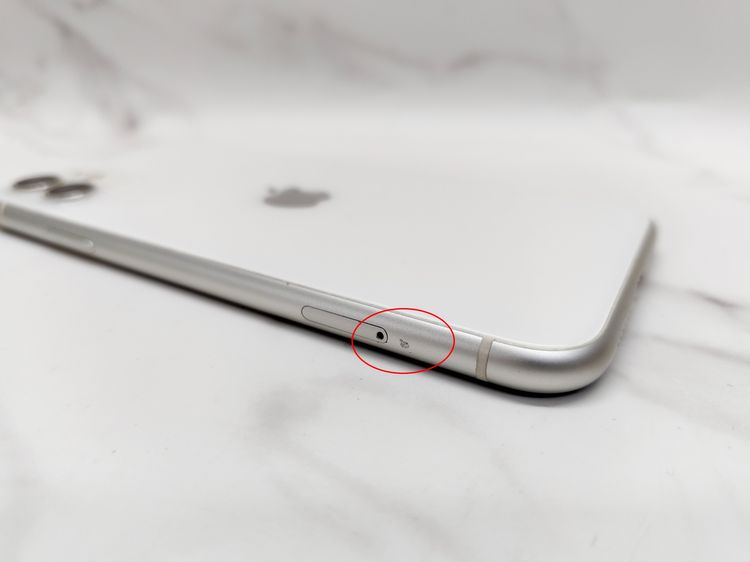 ขาย iPhone 11 64 GB สีขาว มือสอง รูปที่ 9