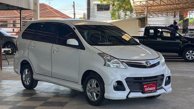 Toyota Avanza 2015 1.5 S Touring Utility-car เบนซิน ไม่ติดแก๊ส เกียร์อัตโนมัติ ขาว รูปที่ 3