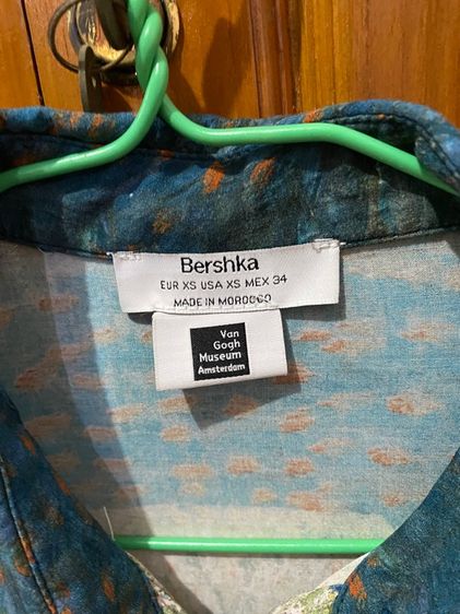 เสื้อเชิ๊ต Bershka รูปที่ 3
