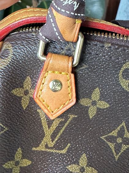 Lv กระเป๋าแปลง รูปที่ 2