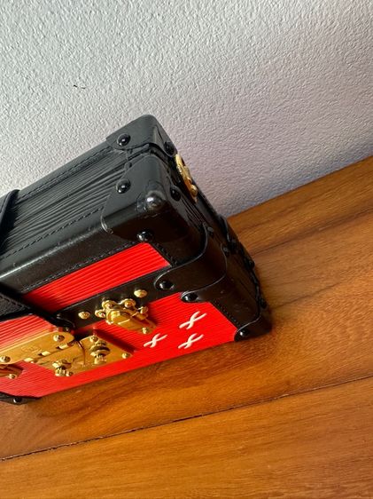 Lv epi petite Malle trunk bag รูปที่ 3