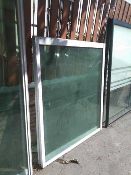 ขายประตูกระจกอลูมิเนียมบานละ 1,000 รูปที่ 5