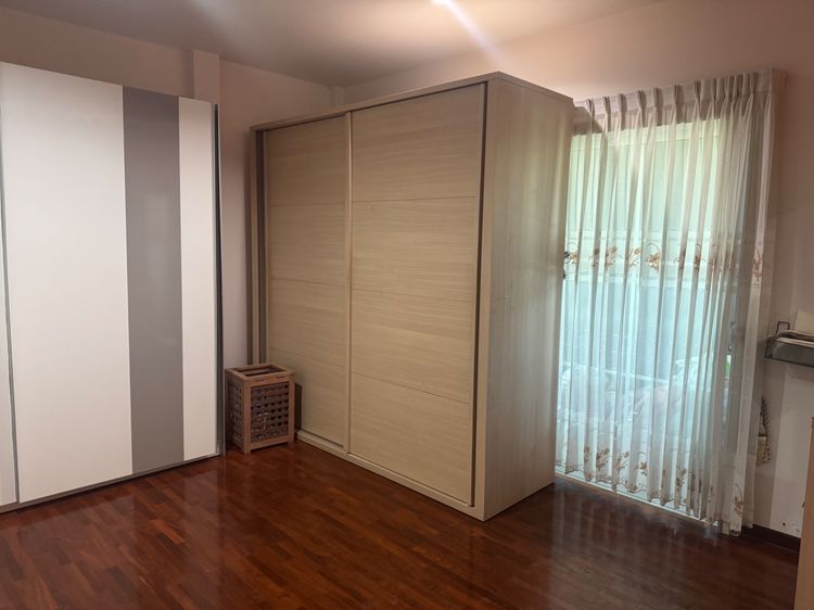 อื่นๆ มีบางส่วน สร้างเสร็จก่อน 2010 ขายบ้านมือสอง ด่วน‼️ 4.9 ลบ หมู่บ้านเรือนหลวงพาร์ควิลล์ รูปที่ 4